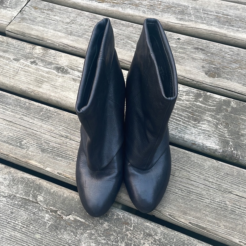 French Connection Rafaela Boots - Picture 3 of 13